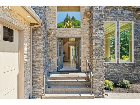 612 NW Valley Street Camas WA 98607