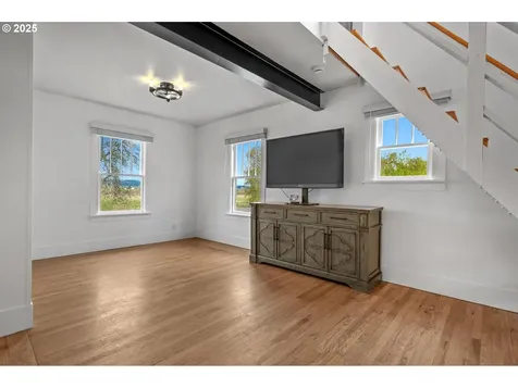 18483 Beaver Falls Road Clatskanie OR 97016