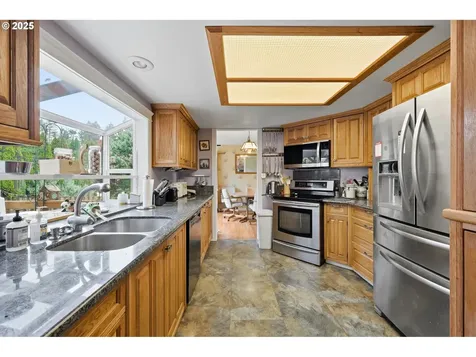 3749 SW 6th Street Gresham OR 97030