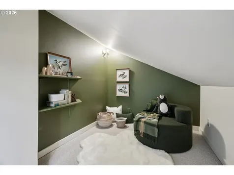 5216 NE Cleveland Avenue Portland OR 97211
