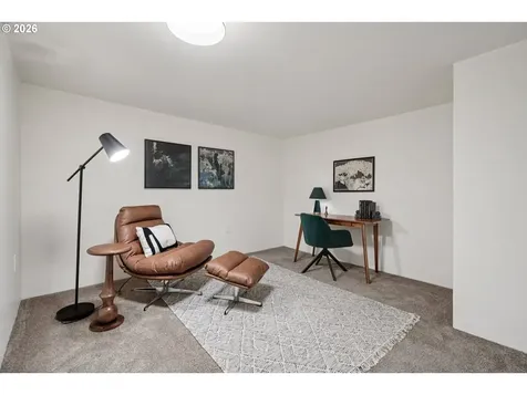 5216 NE Cleveland Avenue Portland OR 97211