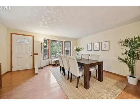 377 SE Barnes Avenue Gresham OR 97080