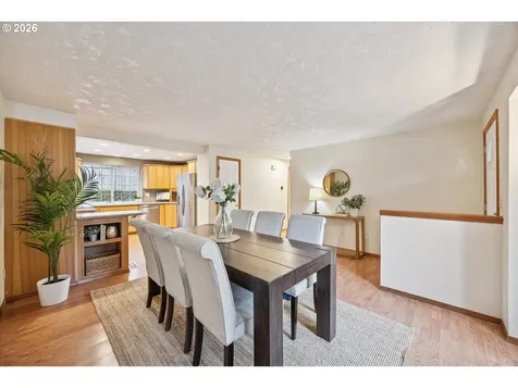 377 SE Barnes Avenue Gresham OR 97080