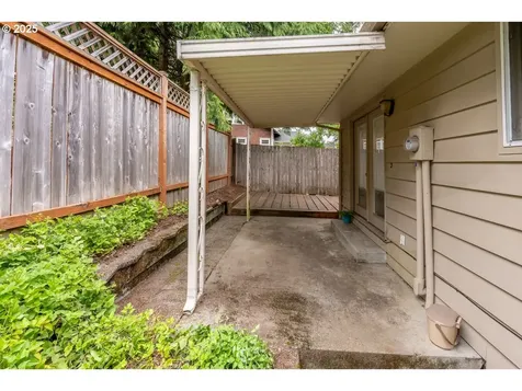 2733 SW Troy Street Portland OR 97219
