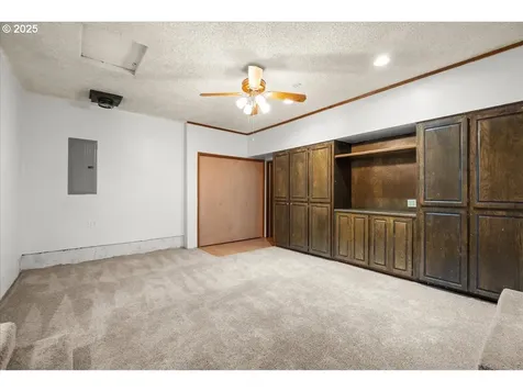 253 S Tarrybrooke Circle Cornelius OR 97113