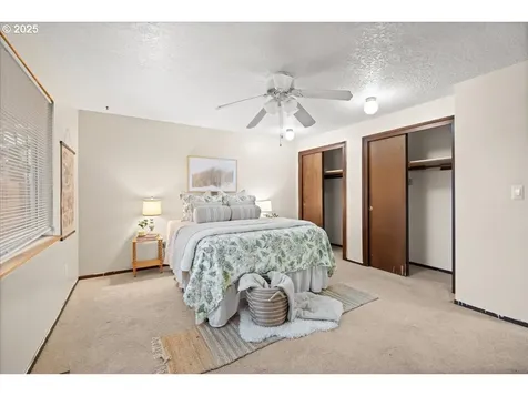 253 S Tarrybrooke Circle Cornelius OR 97113