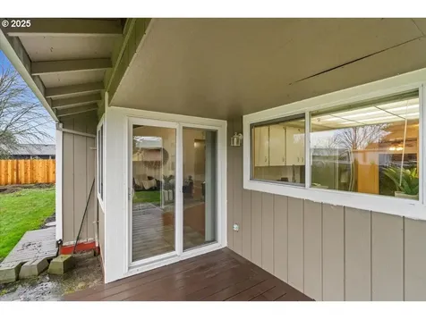 253 S Tarrybrooke Circle Cornelius OR 97113
