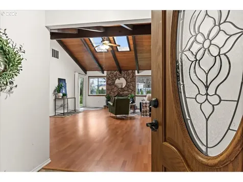 253 S Tarrybrooke Circle Cornelius OR 97113