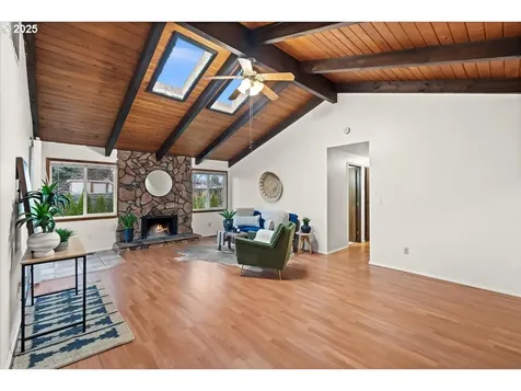 253 S Tarrybrooke Circle Cornelius OR 97113