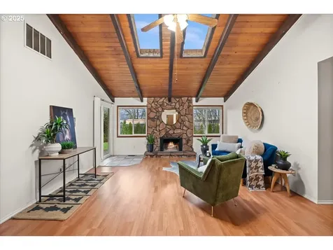 253 S Tarrybrooke Circle Cornelius OR 97113