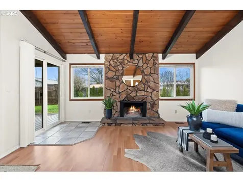 253 S Tarrybrooke Circle Cornelius OR 97113