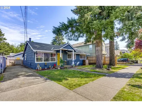 4517 SE Rural Street Portland OR 97206