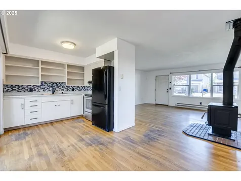 4517 SE Rural Street Portland OR 97206