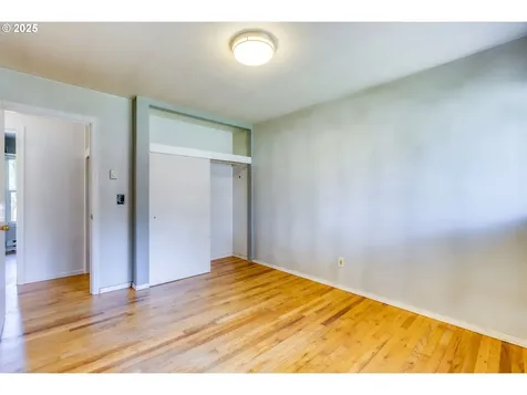 4517 SE Rural Street Portland OR 97206