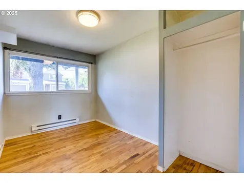 4517 SE Rural Street Portland OR 97206