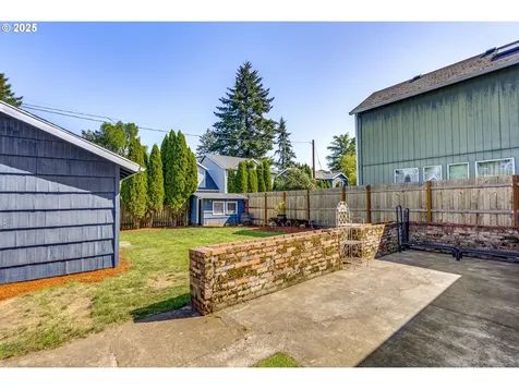 4517 SE Rural Street Portland OR 97206