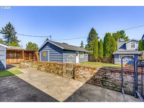 4517 SE Rural Street Portland OR 97206