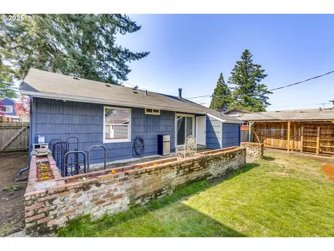 4517 SE Rural Street Portland OR 97206