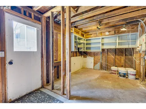 4517 SE Rural Street Portland OR 97206