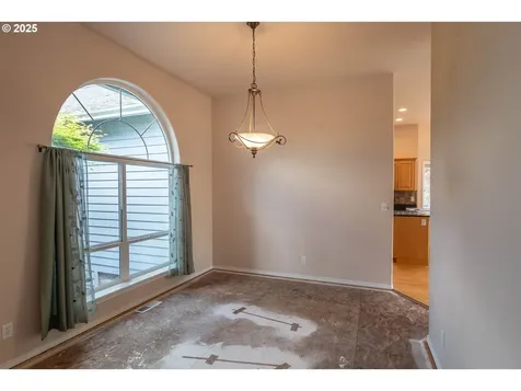 195 Palomino Avenue Roseburg OR 97471