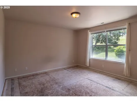 195 Palomino Avenue Roseburg OR 97471