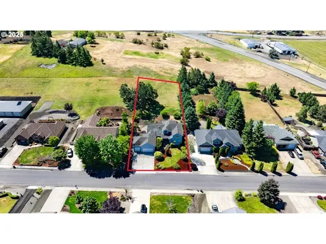 195 Palomino Avenue Roseburg OR 97471