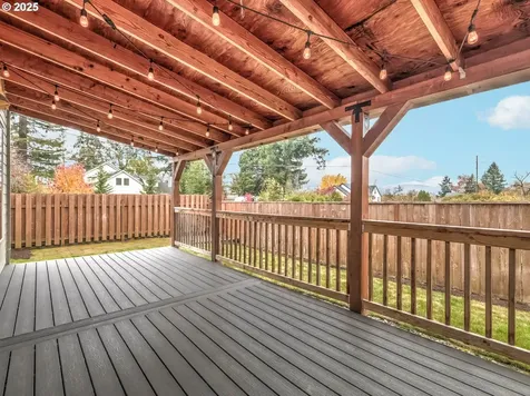 1801 N Daniel Drive Newberg OR 97132
