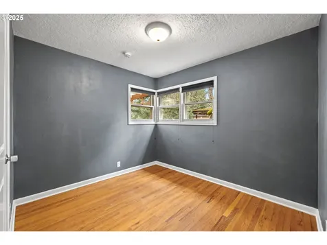 8100 N Woolsey Avenue Portland OR 97203