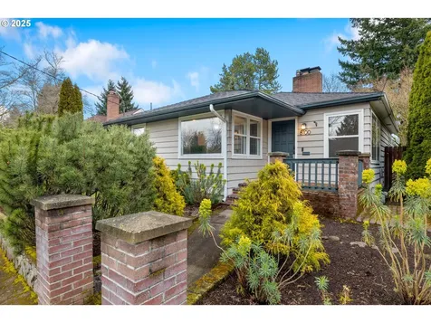 8100 N Woolsey Avenue Portland OR 97203