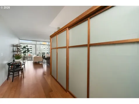 1221 SW 10th Avenue Portland OR 97205