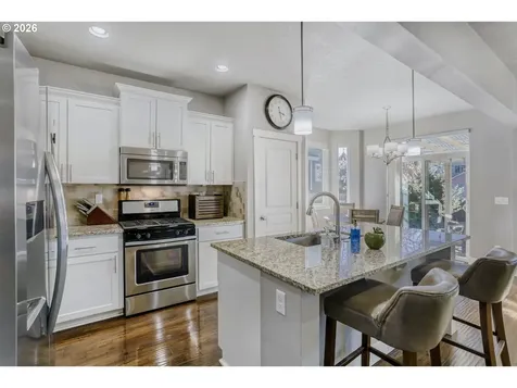 1335 SE 72nd Avenue Hillsboro OR 97123