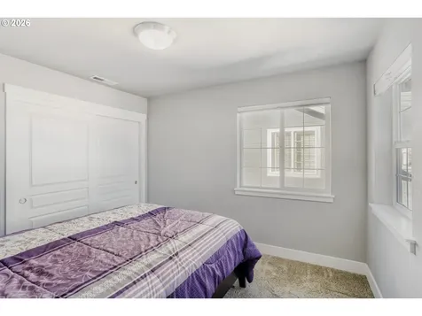 1335 SE 72nd Avenue Hillsboro OR 97123