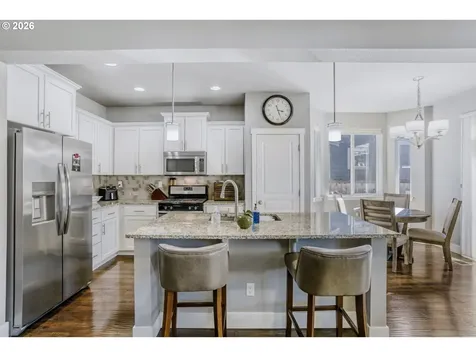1335 SE 72nd Avenue Hillsboro OR 97123