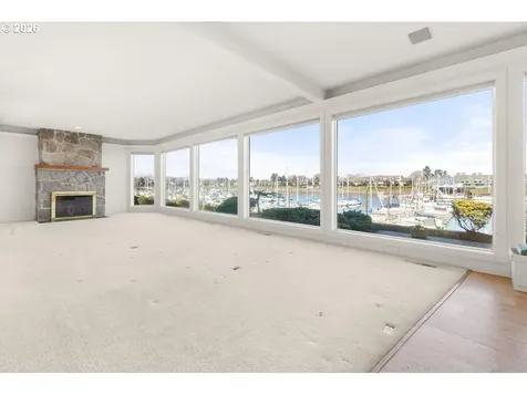 165 N Lotus Beach Drive Portland OR 97217