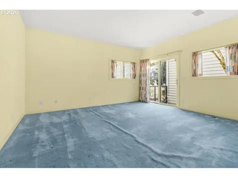 165 N Lotus Beach Drive Portland OR 97217