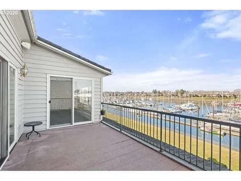 165 N Lotus Beach Drive Portland OR 97217