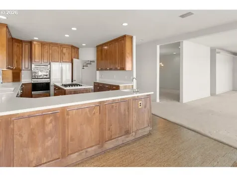 165 N Lotus Beach Drive Portland OR 97217