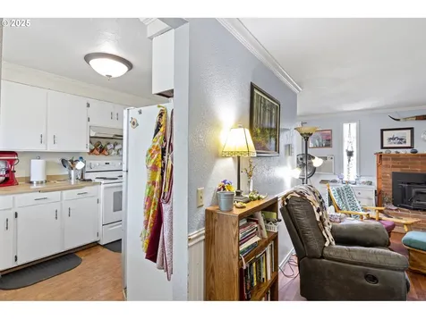 4635 Daisy Street Springfield OR 97478