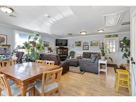 4635 Daisy Street Springfield OR 97478