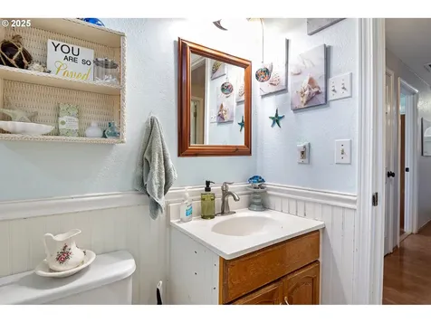 4635 Daisy Street Springfield OR 97478