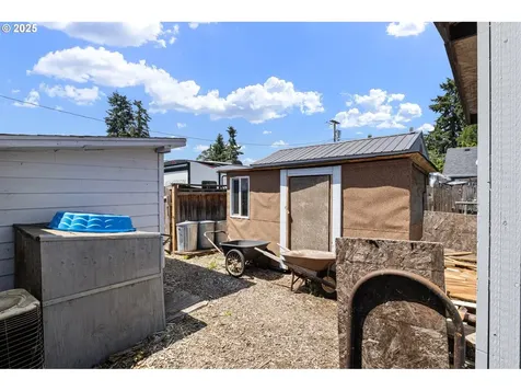 4635 Daisy Street Springfield OR 97478