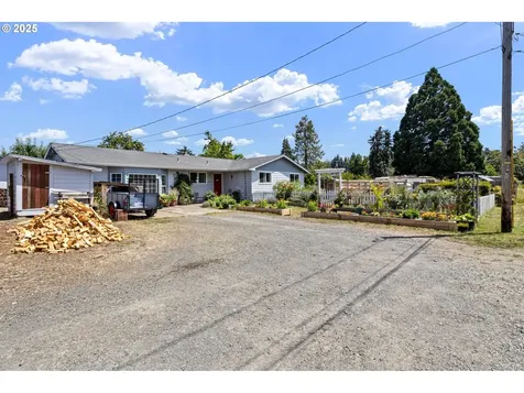 4635 Daisy Street Springfield OR 97478