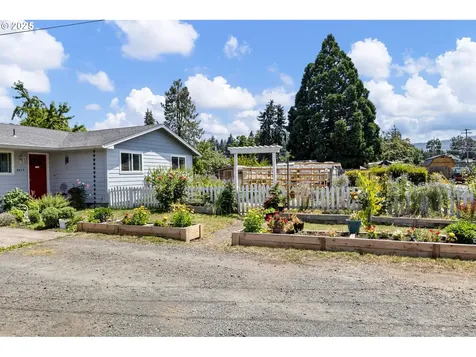 4635 Daisy Street Springfield OR 97478