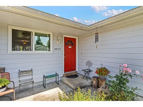 4635 Daisy Street Springfield OR 97478