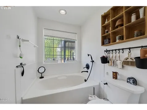1202 N 1st Avenue Rockaway Beach OR 97136