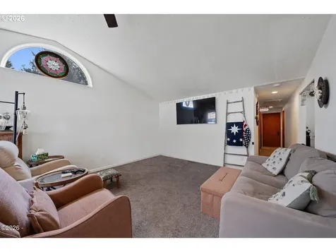 1202 N 1st Avenue Rockaway Beach OR 97136