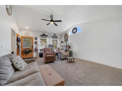 1202 N 1st Avenue Rockaway Beach OR 97136