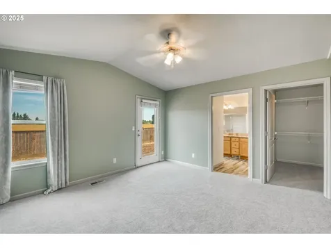 2469 Dorsey Drive Hubbard OR 97032
