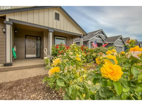 2469 Dorsey Drive Hubbard OR 97032