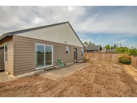 2469 Dorsey Drive Hubbard OR 97032